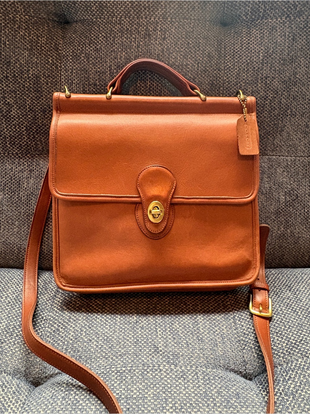 Vintage Coach Willis Bag